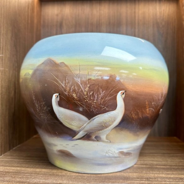 Worcester Vase 1